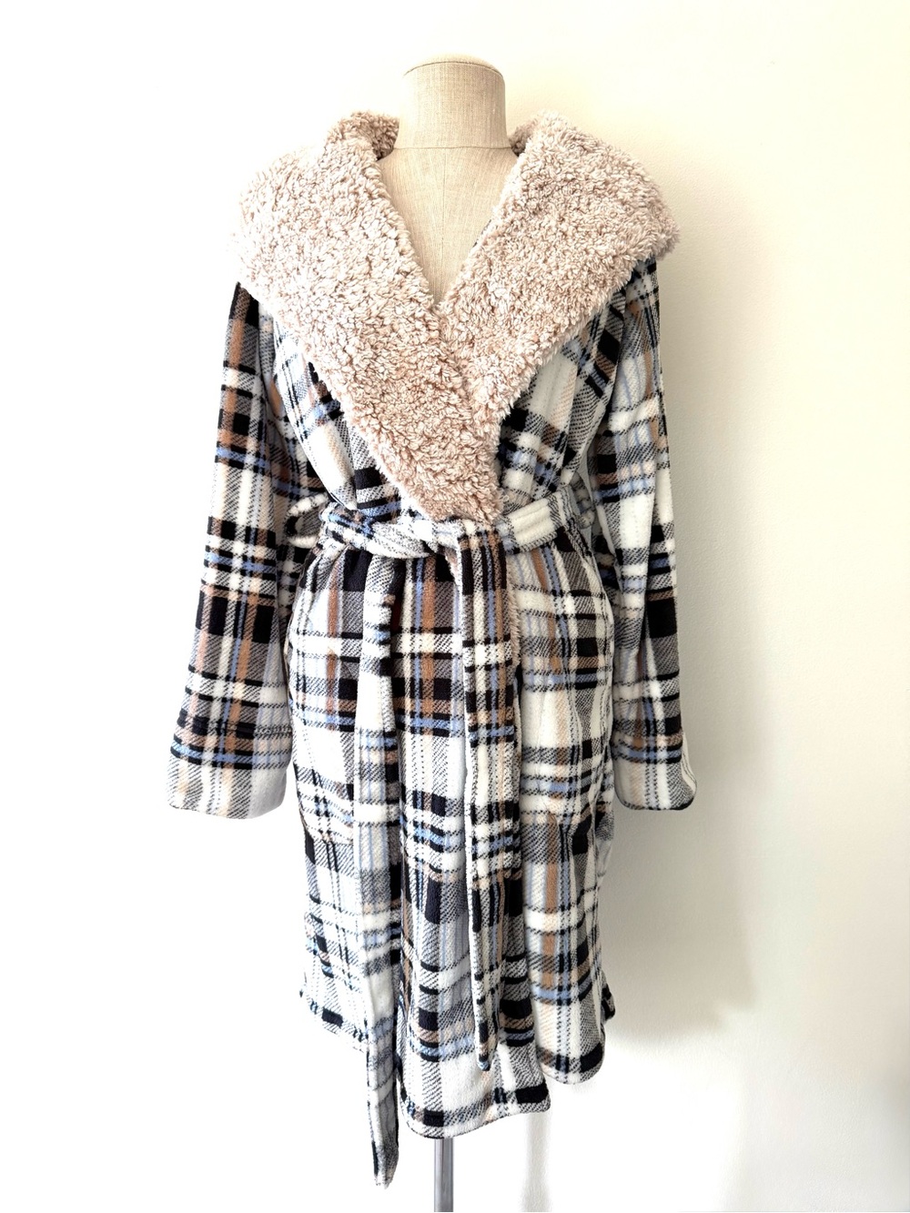 Vera Bradley Cozy Life Robe S/M Neutral Plaid Fleece Sherpa Hooded Bathrobe NWT